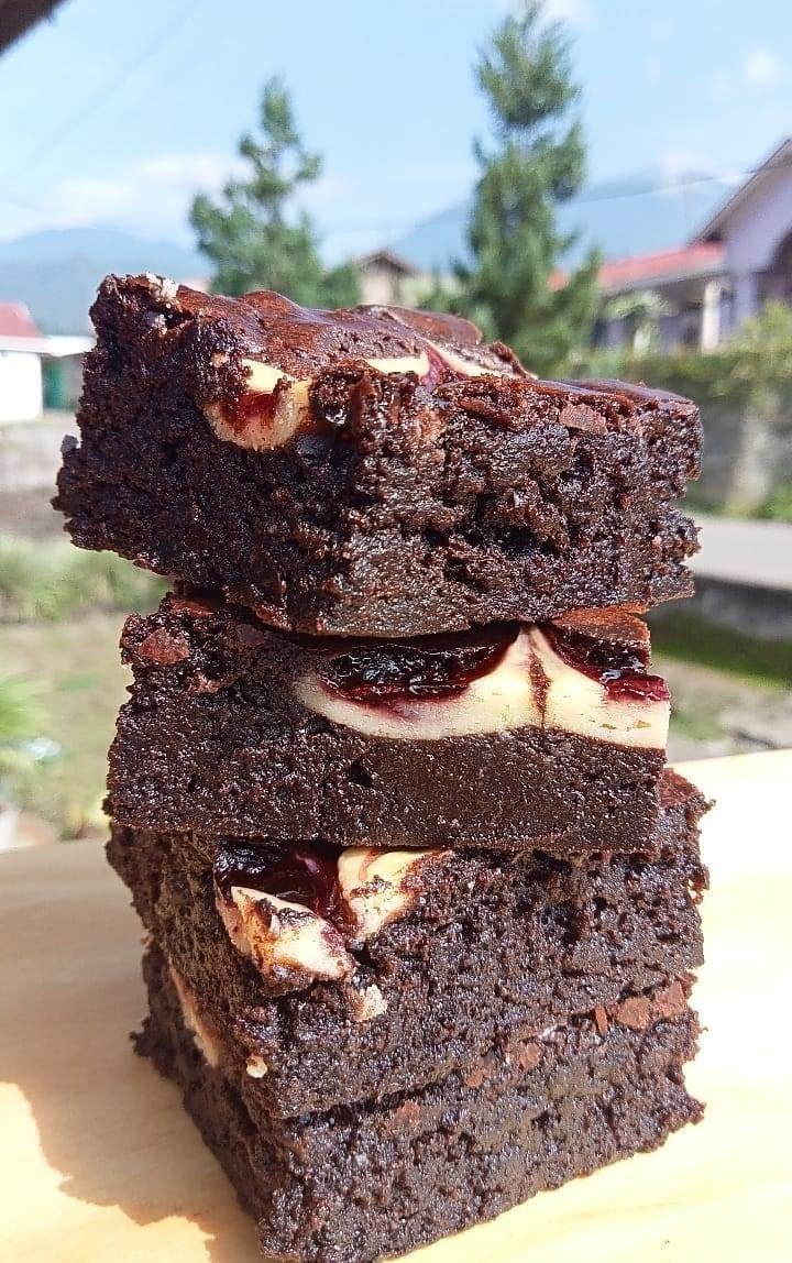 Eggless Brownies, Crownies, Brookies & Blondies